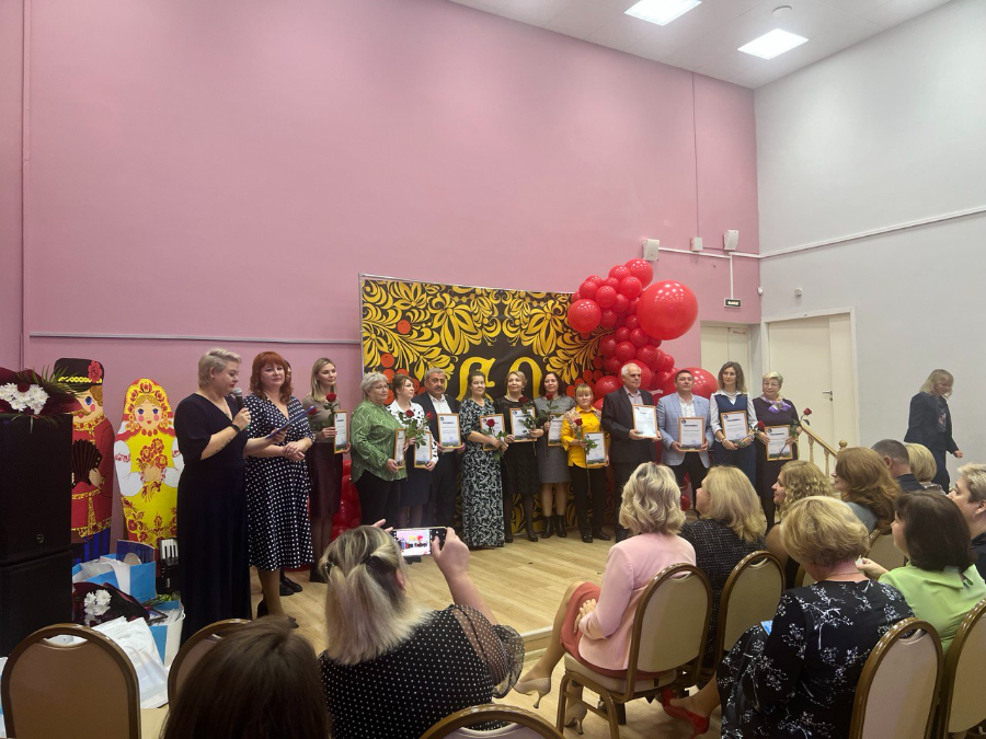 Никольский ресурсный центр отметил 60-летие: шесть десятилетий заботы, поддержки и новых возможностей Никольский ресурсный центр отметил 60-летие: шесть десятилетий заботы, поддержки и новых возможностей